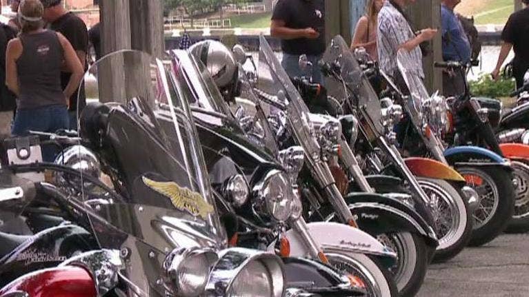 Biker group vowing &lsquo;wall of meat&rsquo; to block protesters hopes for &lsquo;peaceful transition&rsquo;