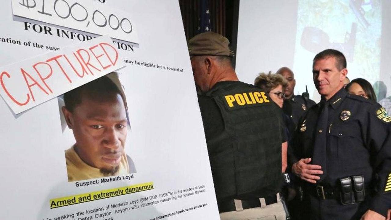 Accused cop killer found 'competent' to represent himself in court