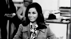 Mary Tyler Moore, beloved TV actress, dies at 80