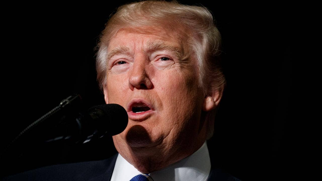 Trump mounts public defense of immigration order, blasts &lsquo;political&rsquo; courts