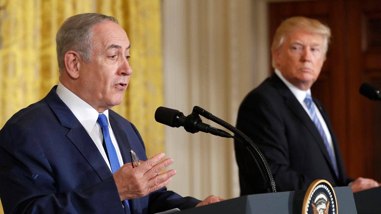 Netanyahu rebuffed secret peace offer, ex-US officials claim