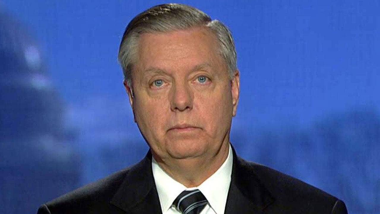 Graham gives Trump his new cell number, in test of trust