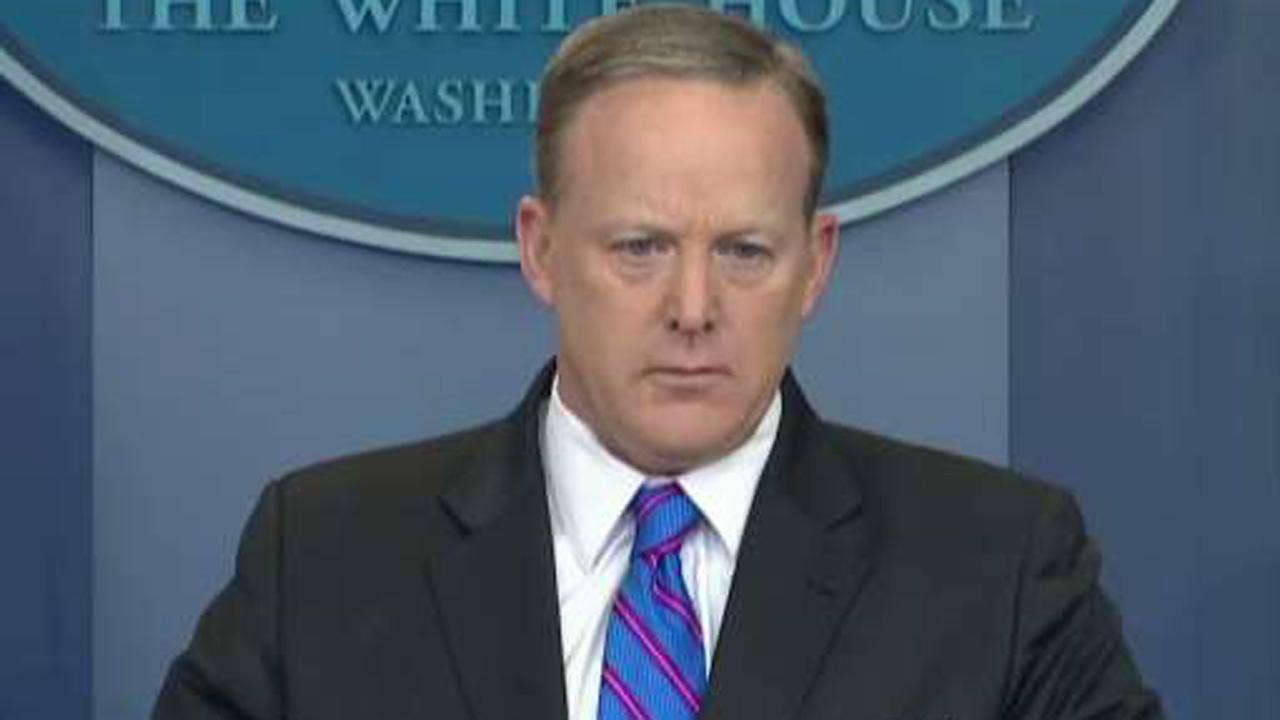 Spicer rips Capitol Hill budget scorekeepers, ahead of health bill estimate
