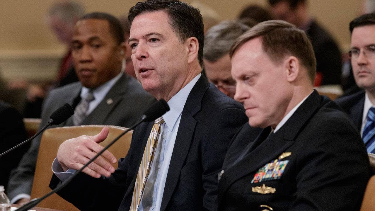 politics russia intelligence communications trump politics russia intelligence communications trump