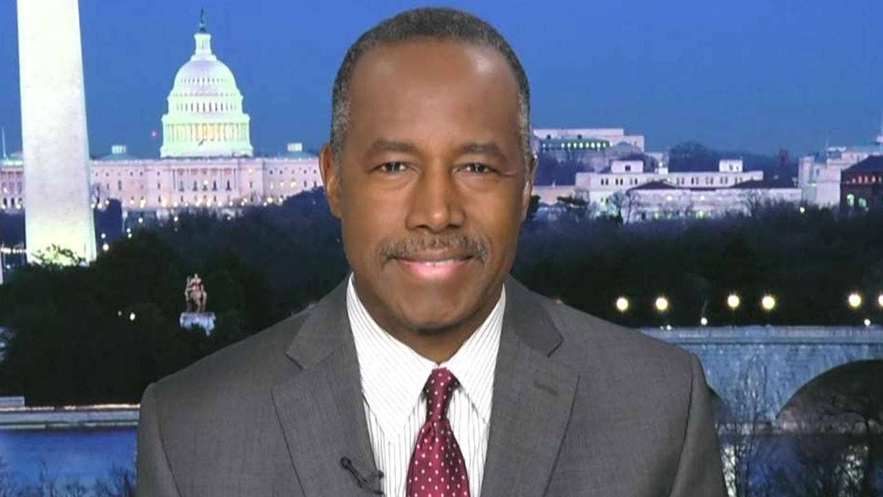 Carson calls poverty a 'state of mind' in radio interview