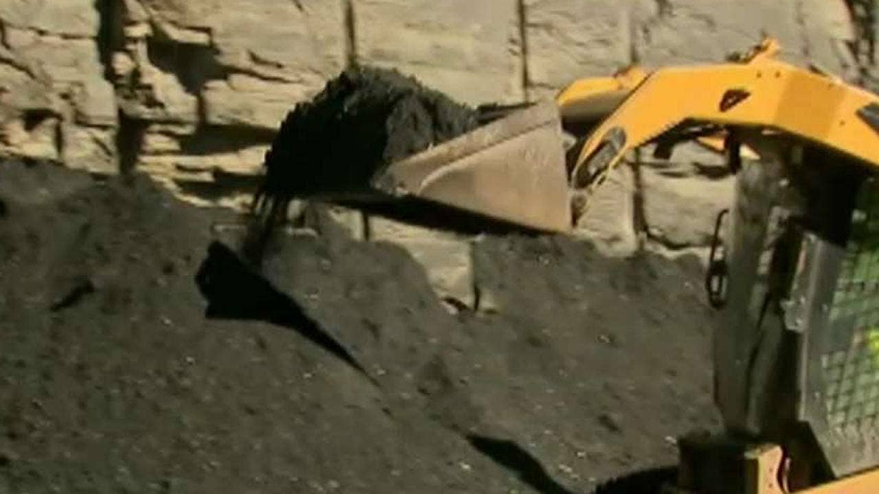 Pennsylvania coal mine, first in Trump era, praised as lifeline for local economy