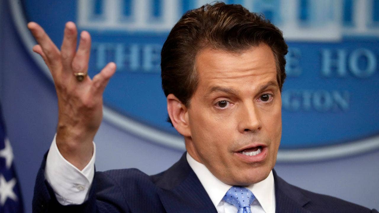 Anthony Scaramucci's wife files for divorce, report says