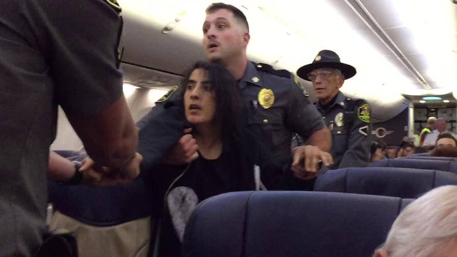 Southwest Airlines Passenger Dragged Off Plane After Claiming To Have 