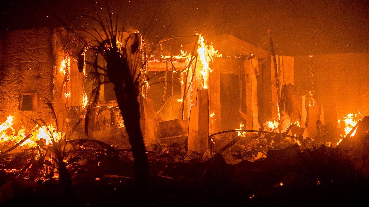 California wildfire victims helped by Salvation Army, Red Cross