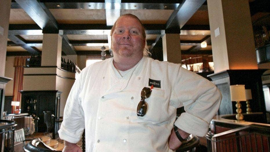 Mario Batali's 'cinnamon roll' apology gets slammed on Twitter