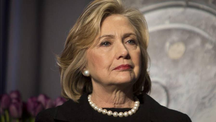 Rep. Goodlatte subpoenas the Justice Department for Clinton investigation records. Peter Doocy reports.