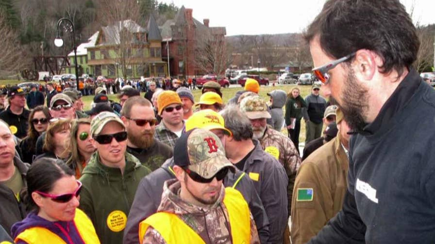 Gun rights supporters gathered to protest gun reform bills expected to be signed by the Vermont governor; Bryan Llenas reports.