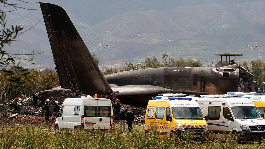 Aircraft carrying Algerian soldiers and their families reportedly crashes shortly after takeoff killing hundreds.