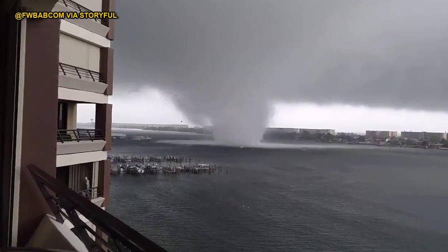 Watch Powerful Waterspout Churn Through Florida Beach | Fox News