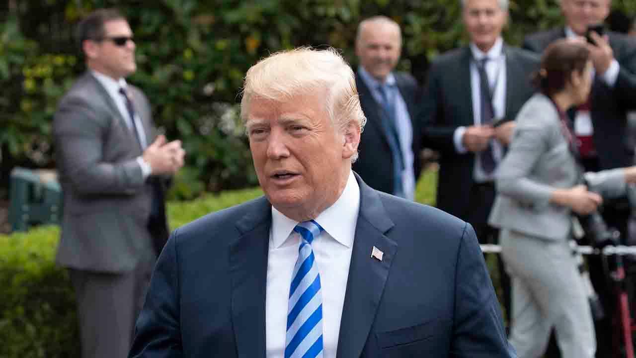 Trump-Kim summit expected to take place in Singapore in early June