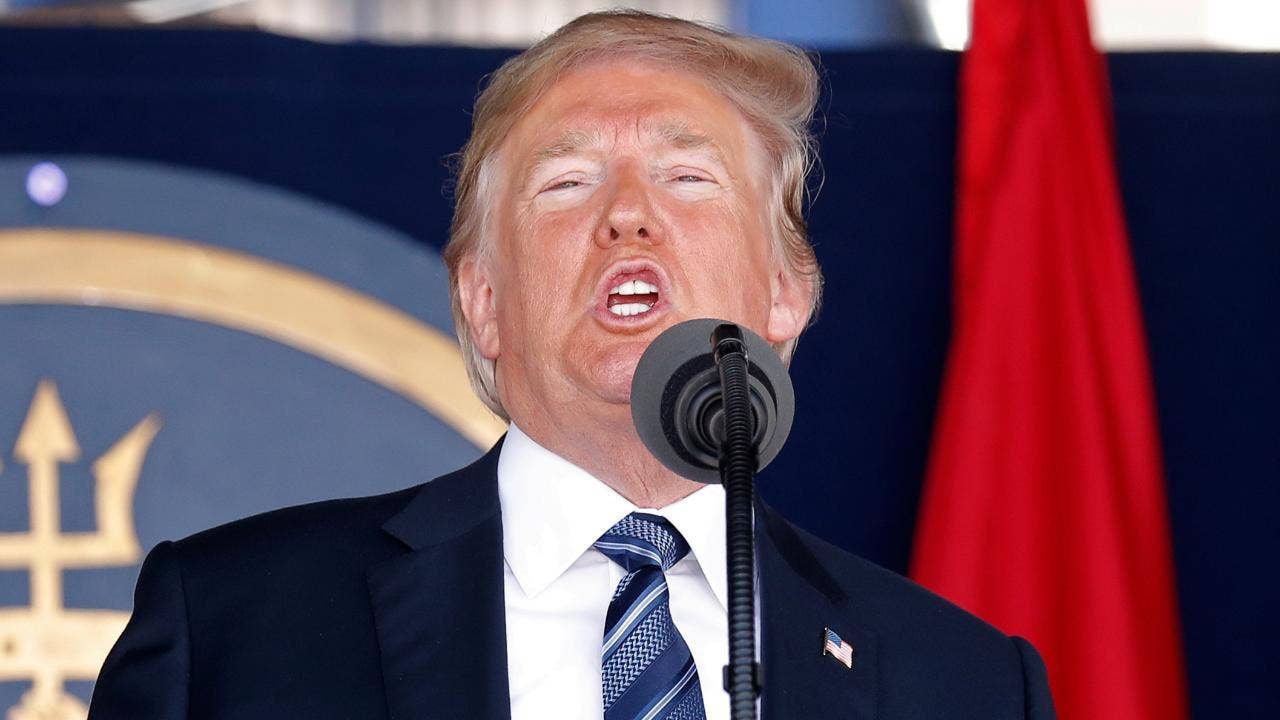 Trump makes it easier to fire poor-performing federal workers