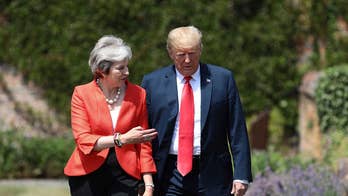 President Trump backtracks on comments about Prime Minister May's handling of Brexit; chief White House correspondent John Roberts reports from London.