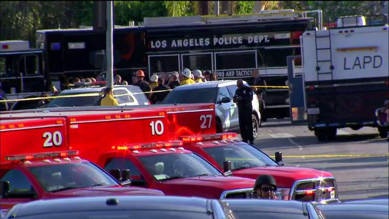 Hostages freed after Trader Joe's standoff in LA; suspect surrenders