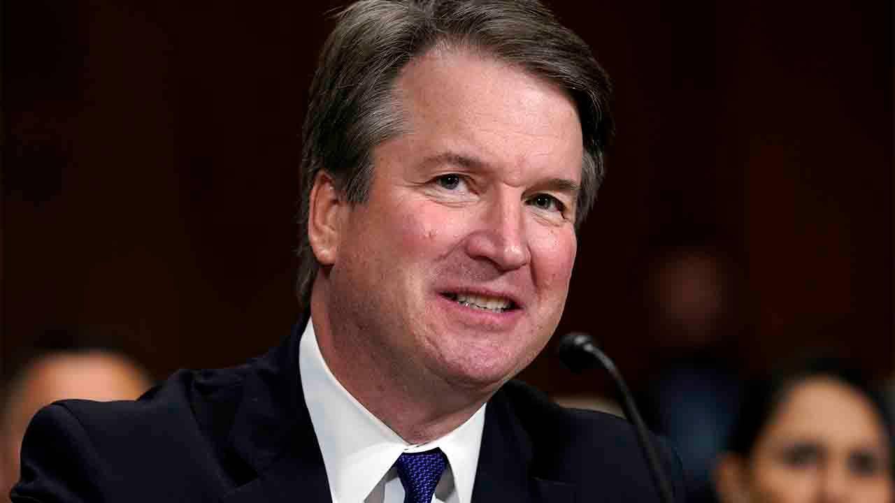 FBI contacts 2nd Kavanaugh accuser; Trump says extra scrutiny may be 'blessing in disguise'