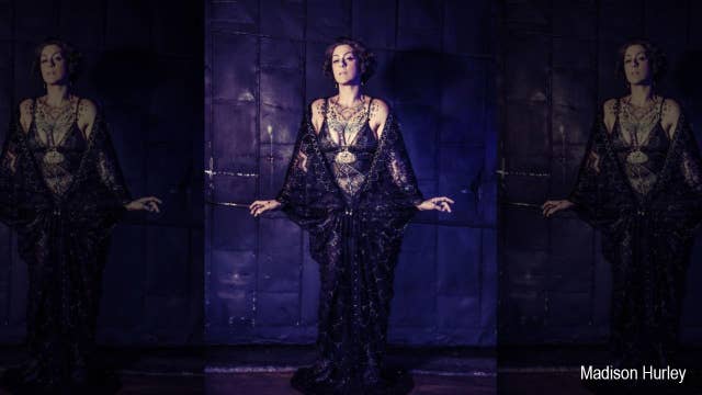 American Pickers Star Danielle Colby Turns To Burlesque Latest News 