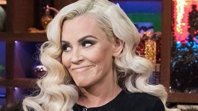 Jenny Mccarthy Once Asked To Act Republican While On The View