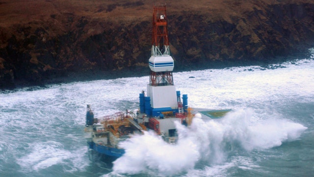 Shell drilling ship runs aground in Alaska