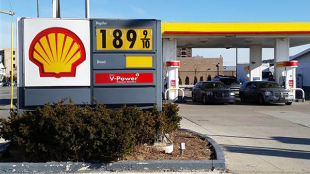 Gas tax hikes taking effect in states amid low pump prices