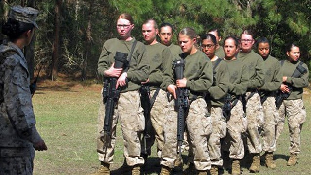 Marines delay female fitness plan after half fail test