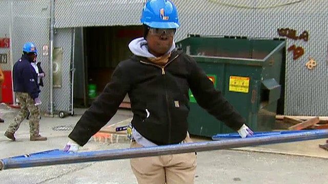 Nonprofit school teaches women skills in construction