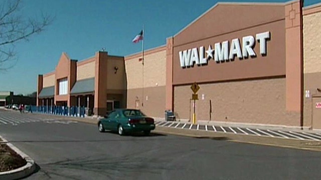 Gutfeld: Why comparing Walmart to ObamaCare isn't fair