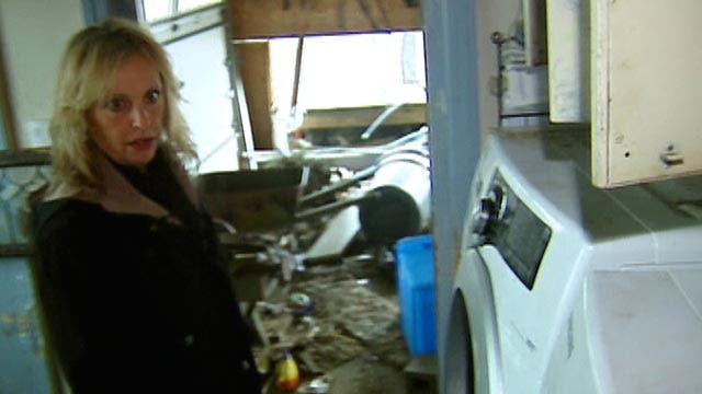 Sandy victims still waiting on flood insurance compensation