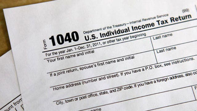 Experts warn: Filing taxes late can lead to identity theft