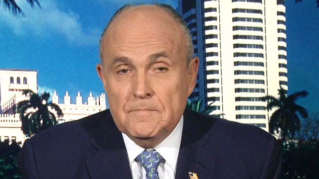 Rudy Giuliani offers insight on Chris Christie scandal