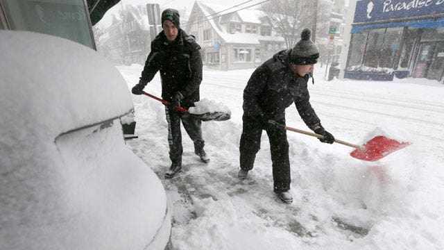 Northeast digs out from massive snowstorm