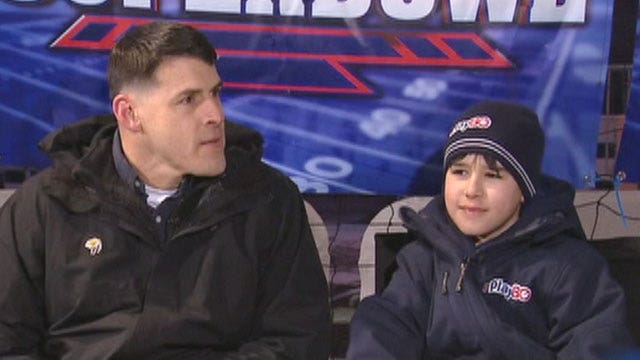 Fox Flash: Super Bowl super kid