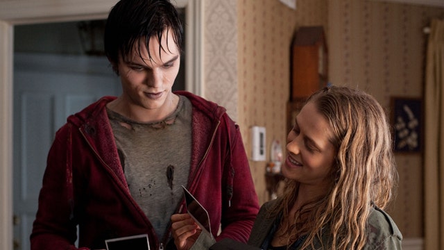 'Warm Bodies' proves zombies need love too