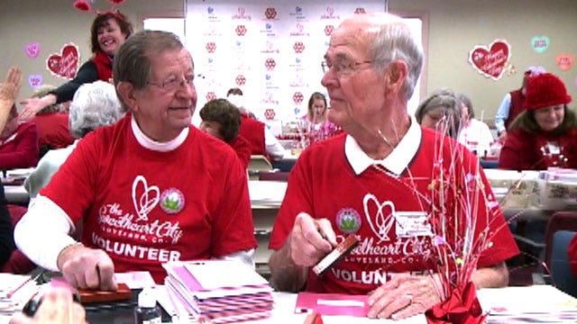 Valentines volunteers spread message of love