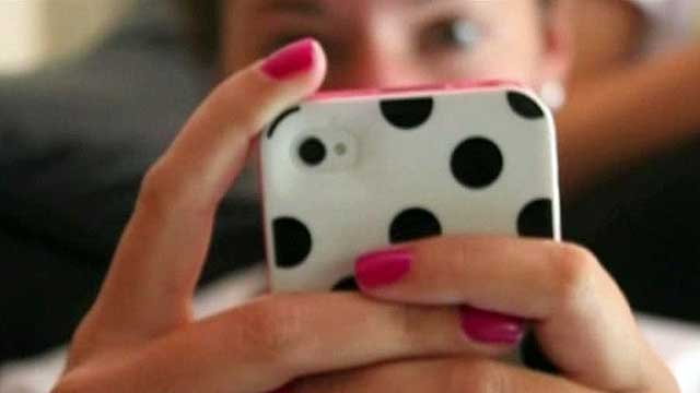 'Sleep texting' a growing problem among teenagers?