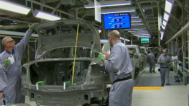 Workers at Volkswagen factory reject union bid
