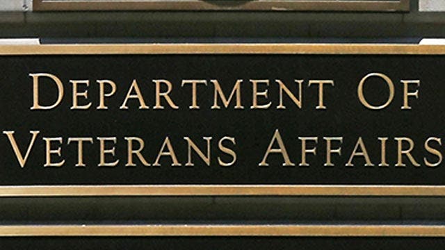 Bills introduced to allow exec firings at Veterans Affairs