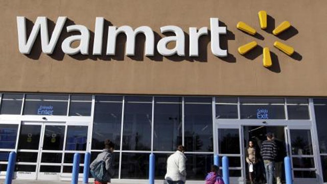 Walmart executives warn February sales are 'total disaster'