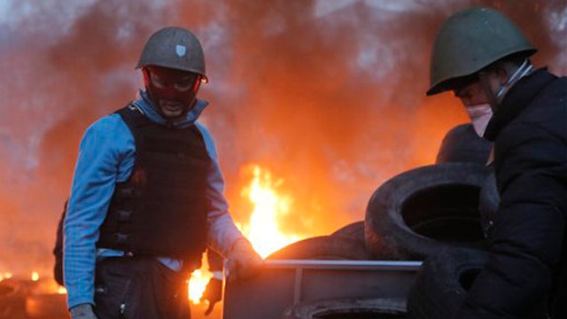 How will President Obama handle the crisis in Ukraine?
