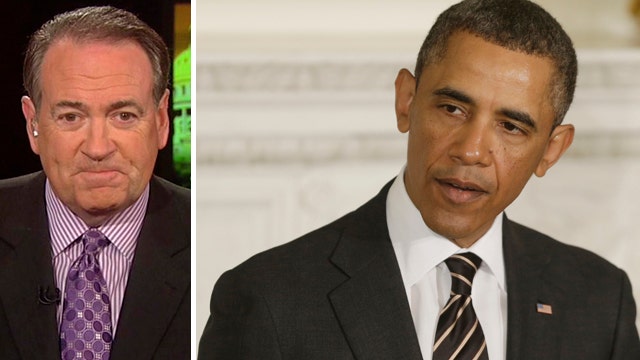 Huckabee: Obama went from politician to 'actor'