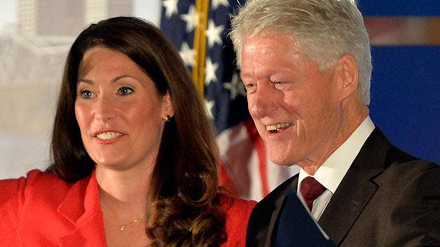 Bill Clinton helps campaign in Kentucky Senate race