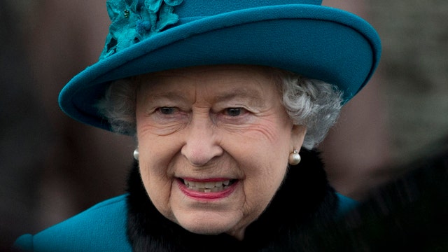 Queen Elizabeth hospitalized with stomach infection