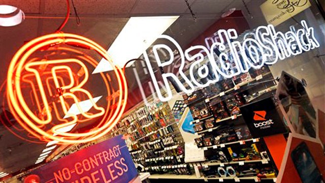 Short circuit for RadioShack as retailer closes 1,100 stores