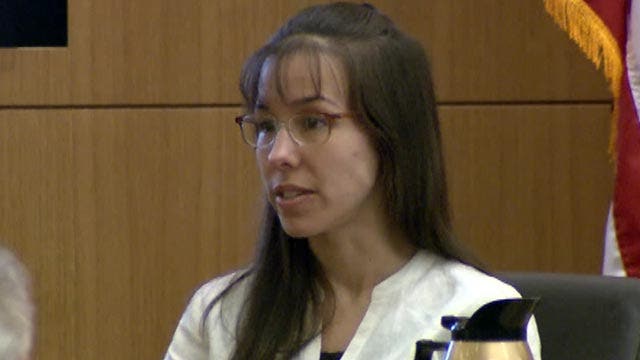 Jodi Arias faces questions from jurors