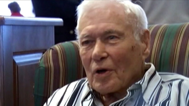 World War II vet awarded Purple Heart nearly 70 years later