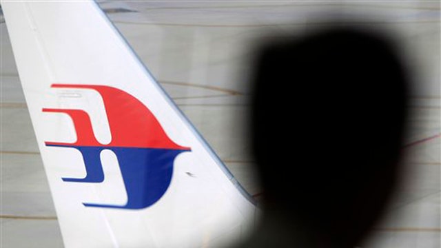 Mystery of missing Malaysia Airlines plane deepens 