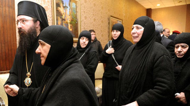 13 Greek othrodox nuns released by Syrian rebels